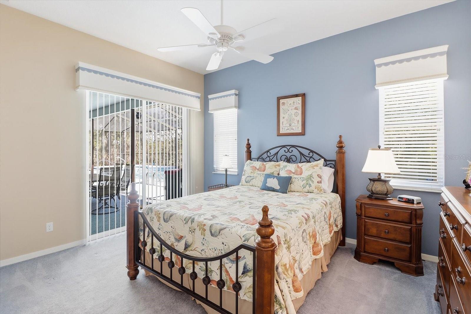 Image 22 of 47 For 16 Drypetes Court E