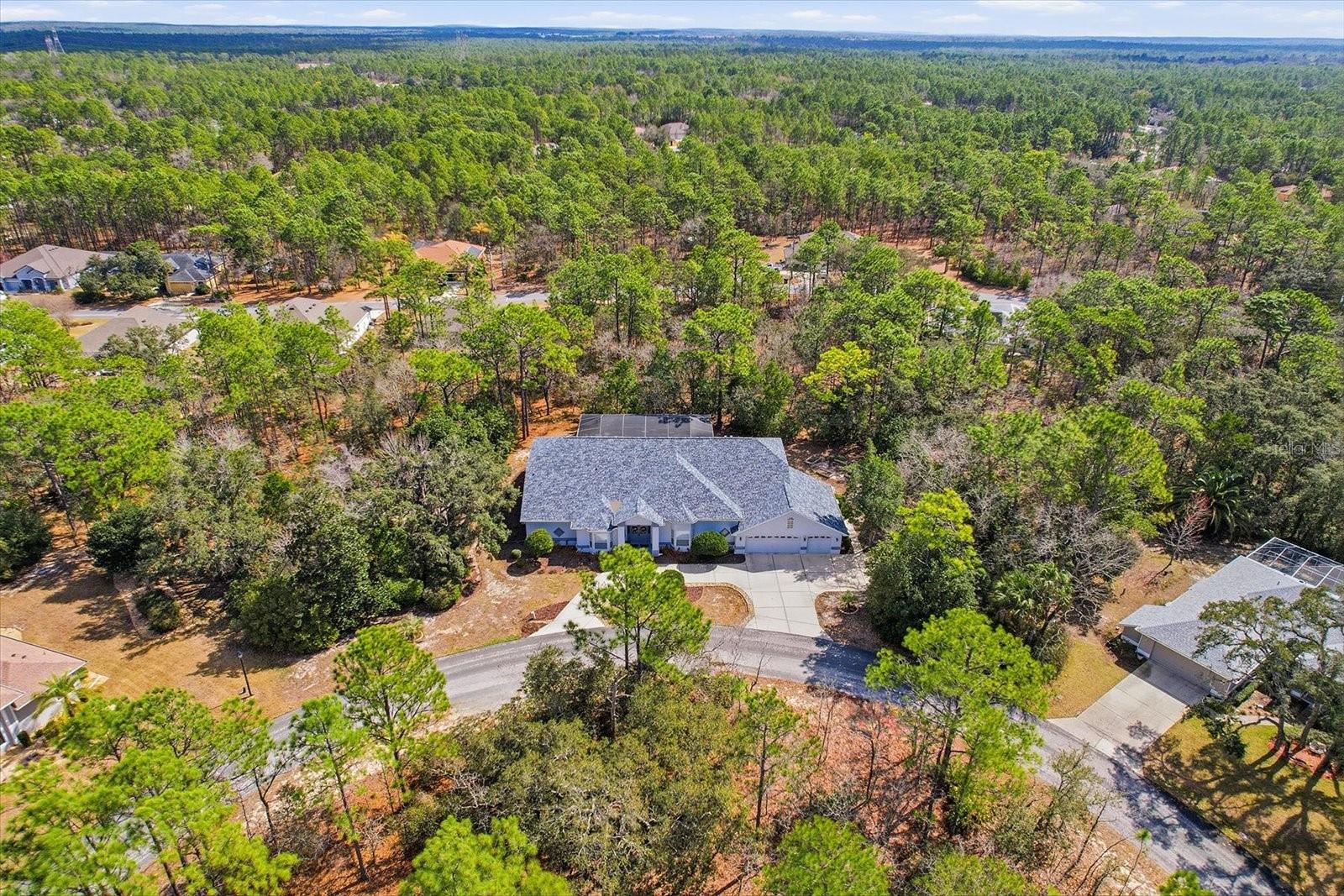 Image 43 of 47 For 16 Drypetes Court E