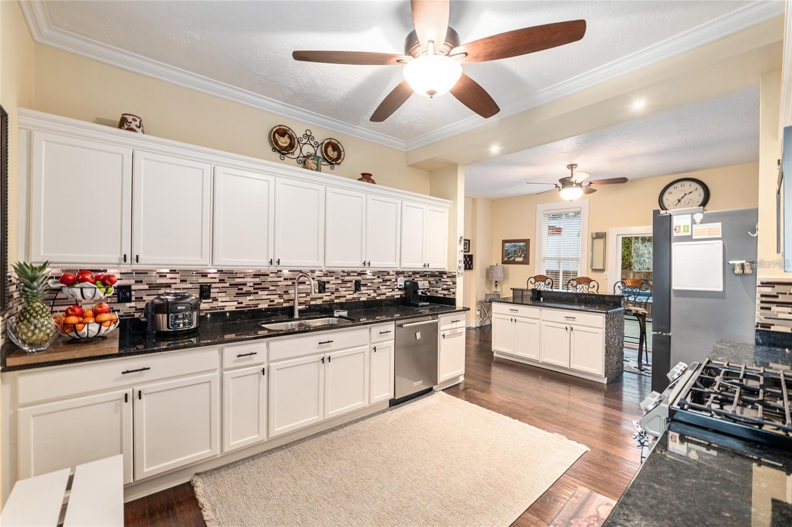 Image 41 of 87 For 44 9th Terrace