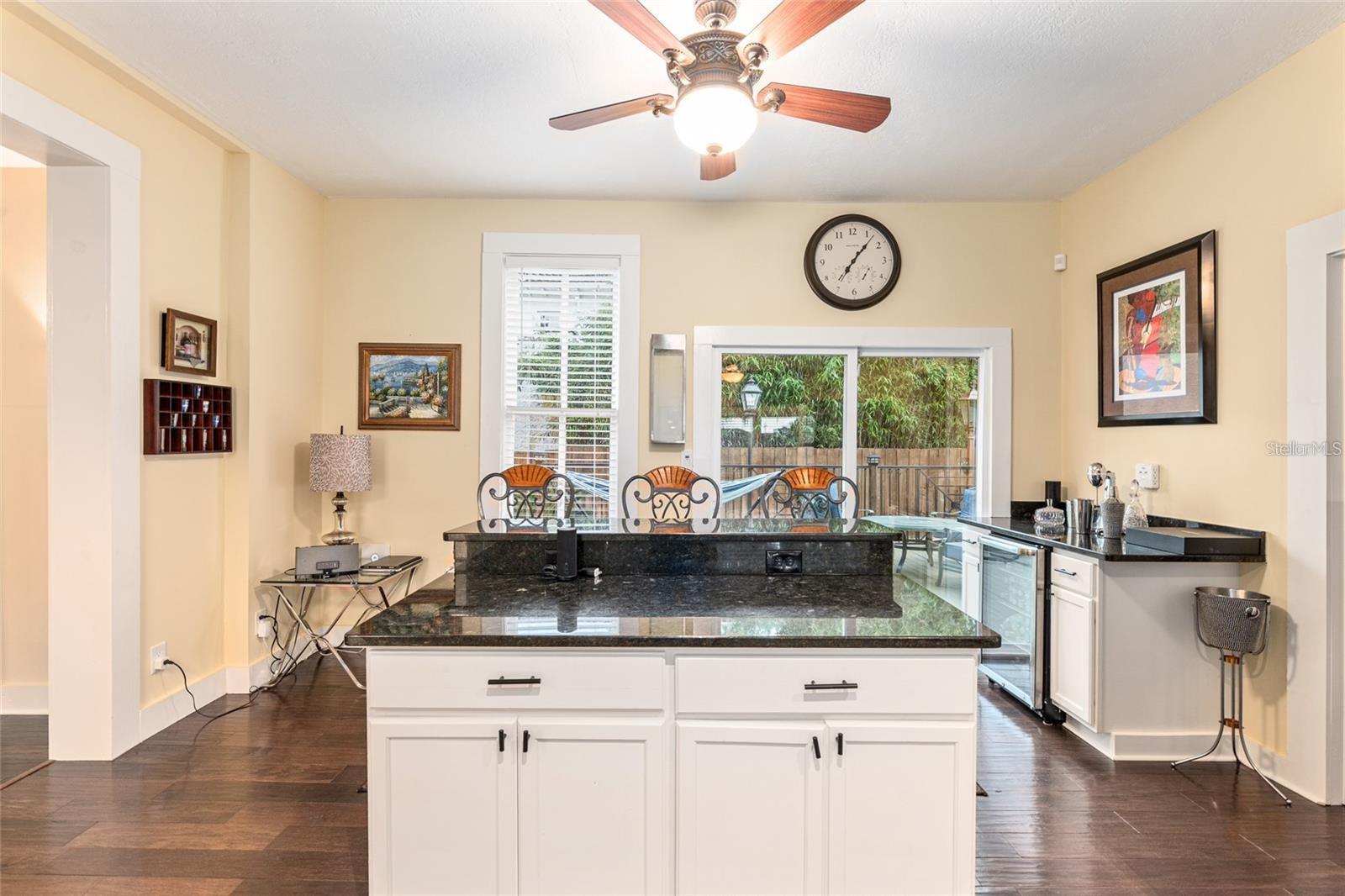 Image 34 of 87 For 44 9th Terrace