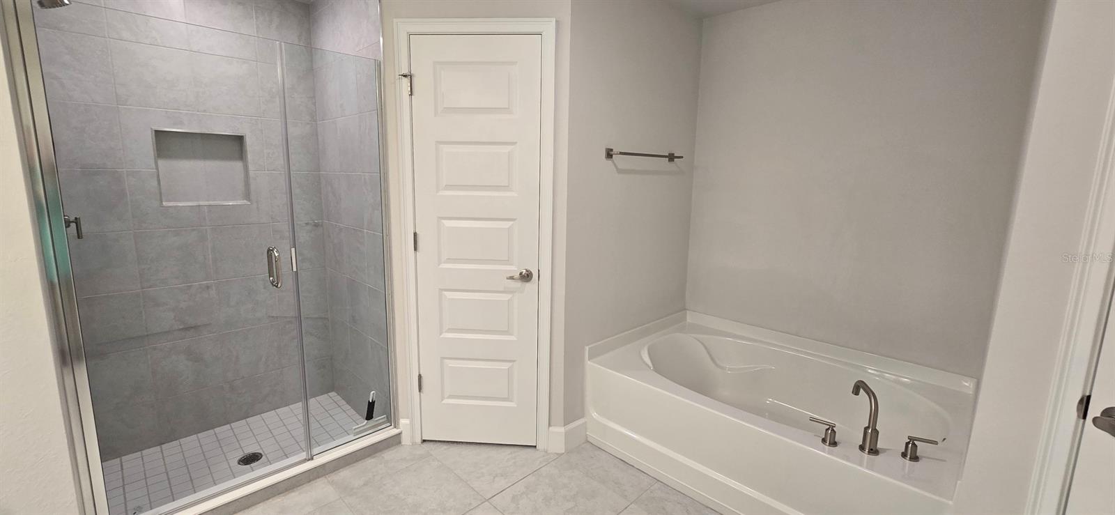 Image 10 of 23 For 10715 41st Avenue