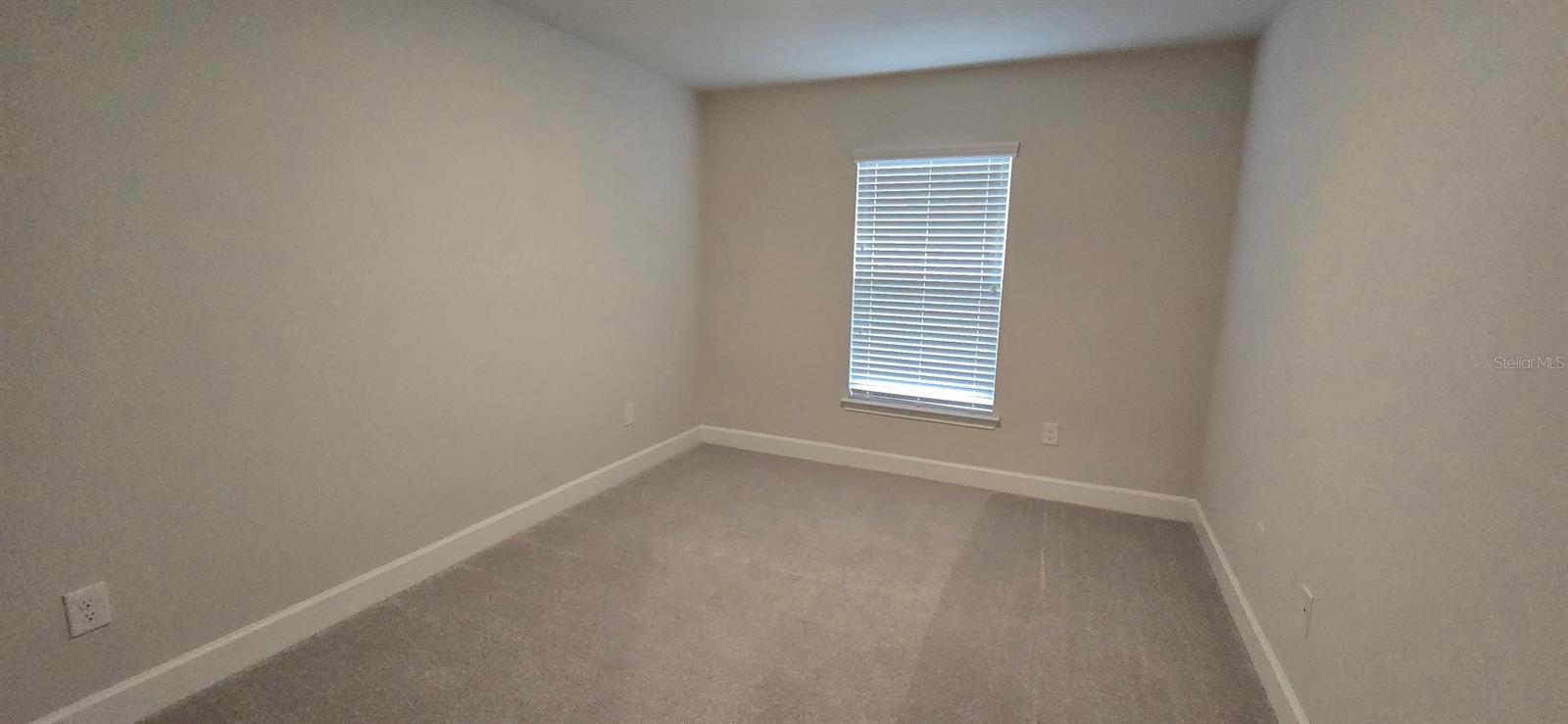 Image 13 of 23 For 10715 41st Avenue