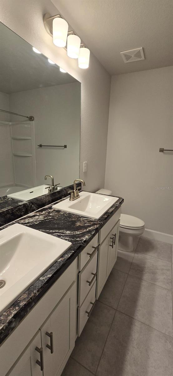 Image 15 of 23 For 10715 41st Avenue