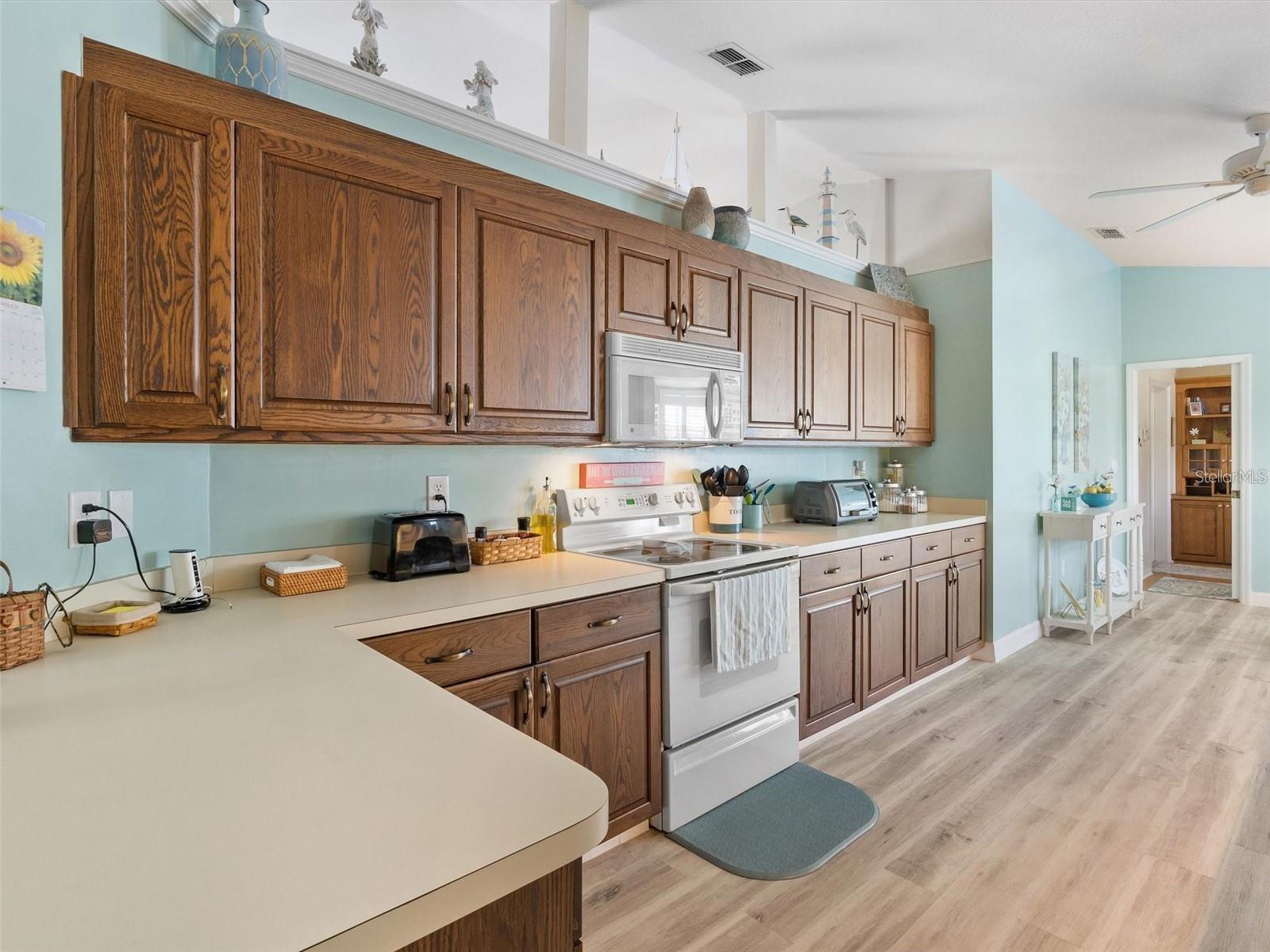 Image 10 of 31 For 13869 Del Webb Boulevard