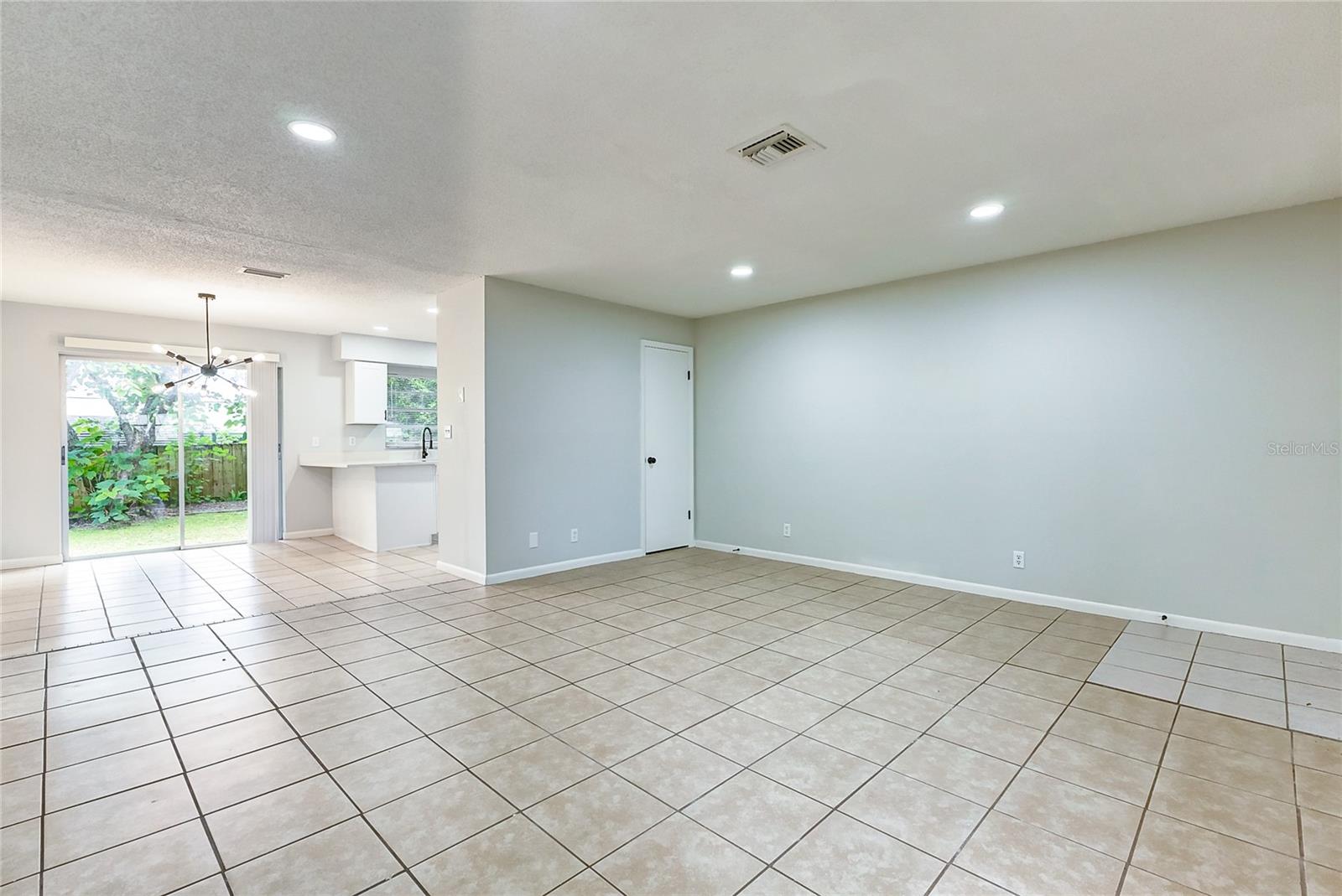 Image 5 of 14 For 1417 38th Street