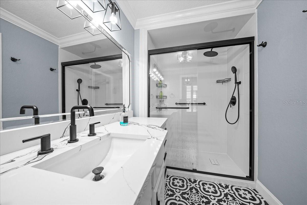 Image 32 of 67 For 2323 18th Circle