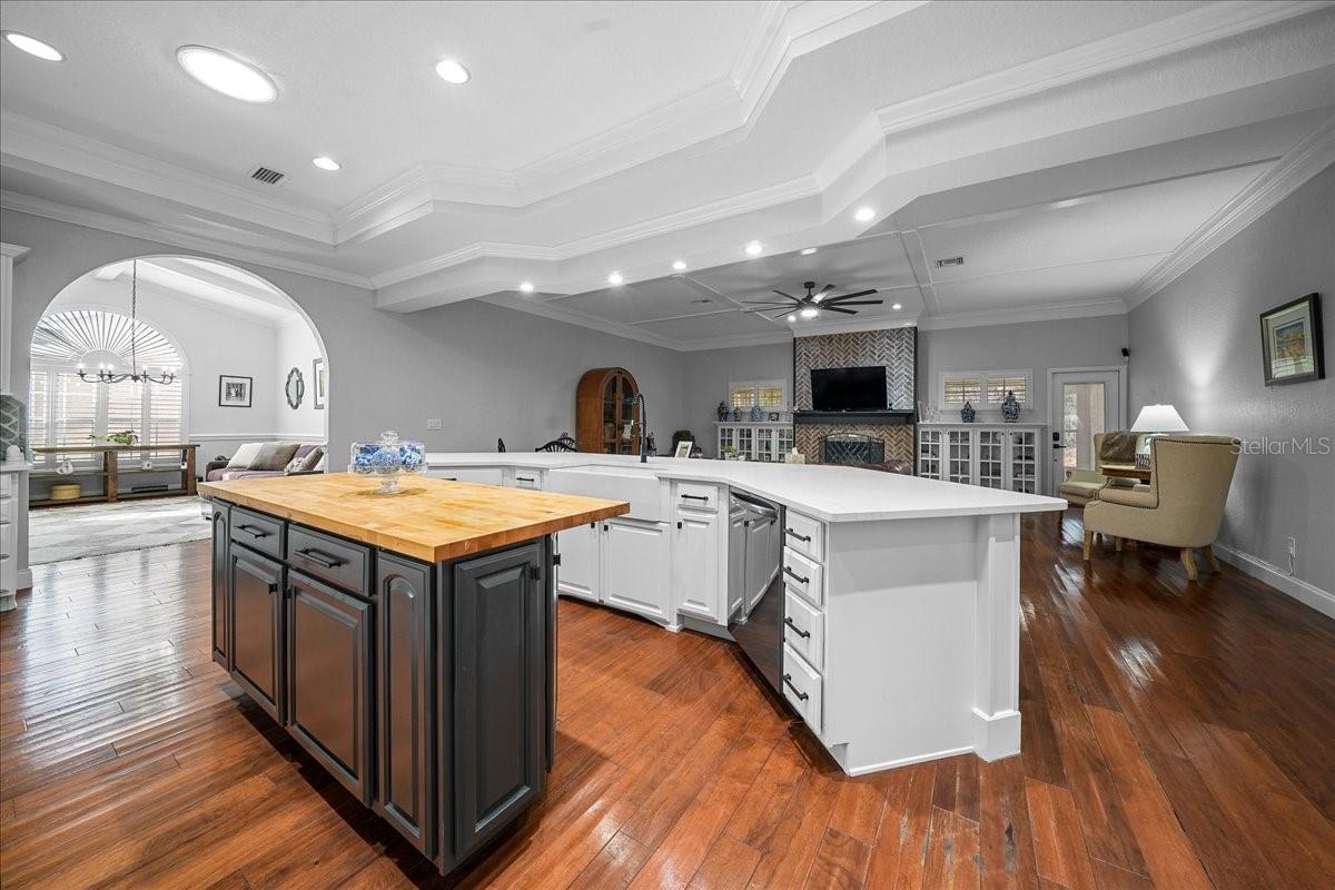 Image 40 of 67 For 2323 18th Circle