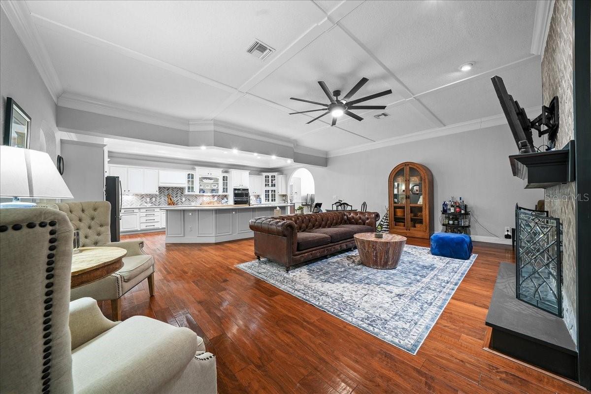 Image 46 of 67 For 2323 18th Circle