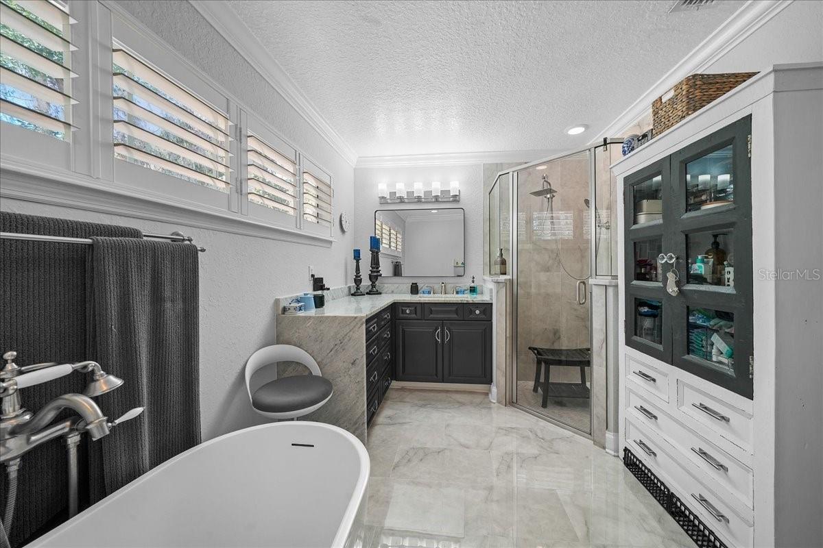 Image 52 of 67 For 2323 18th Circle