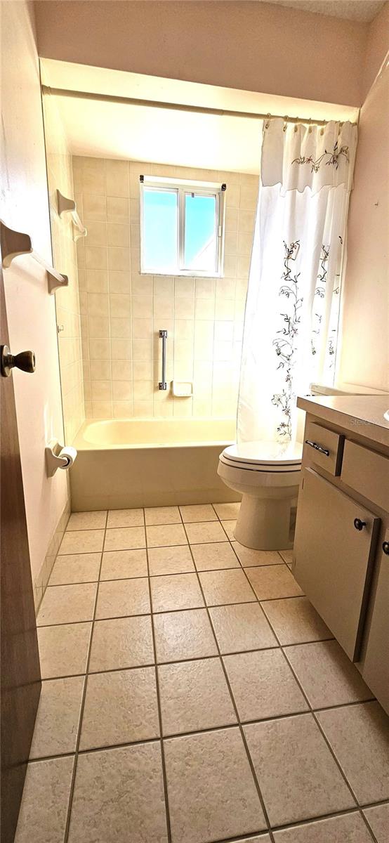 Image 12 of 34 For 10838 78th Court