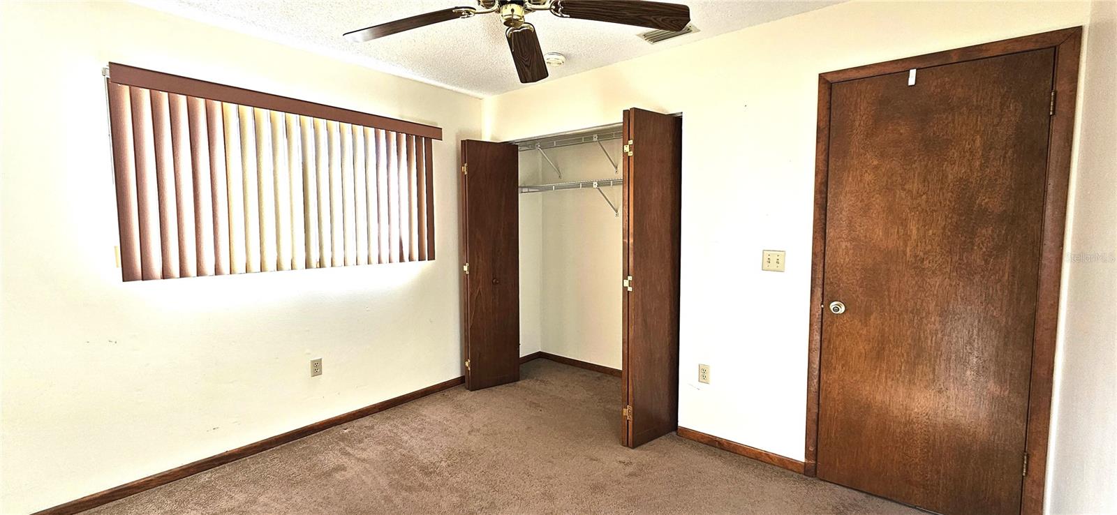 Image 17 of 34 For 10838 78th Court