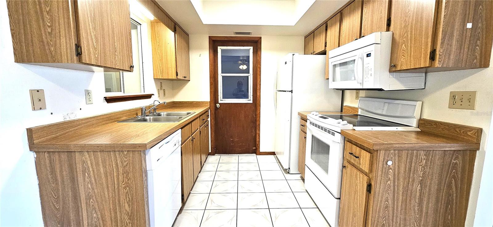 Image 9 of 34 For 10838 78th Court