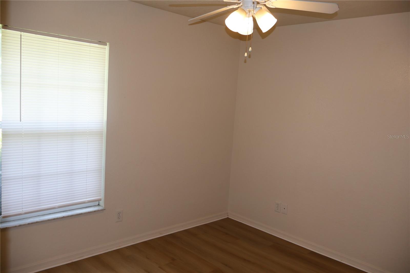 Image 10 of 15 For 1686 107th Lane 3