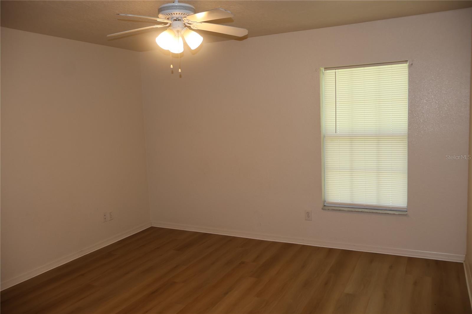 Image 12 of 15 For 1686 107th Lane 3