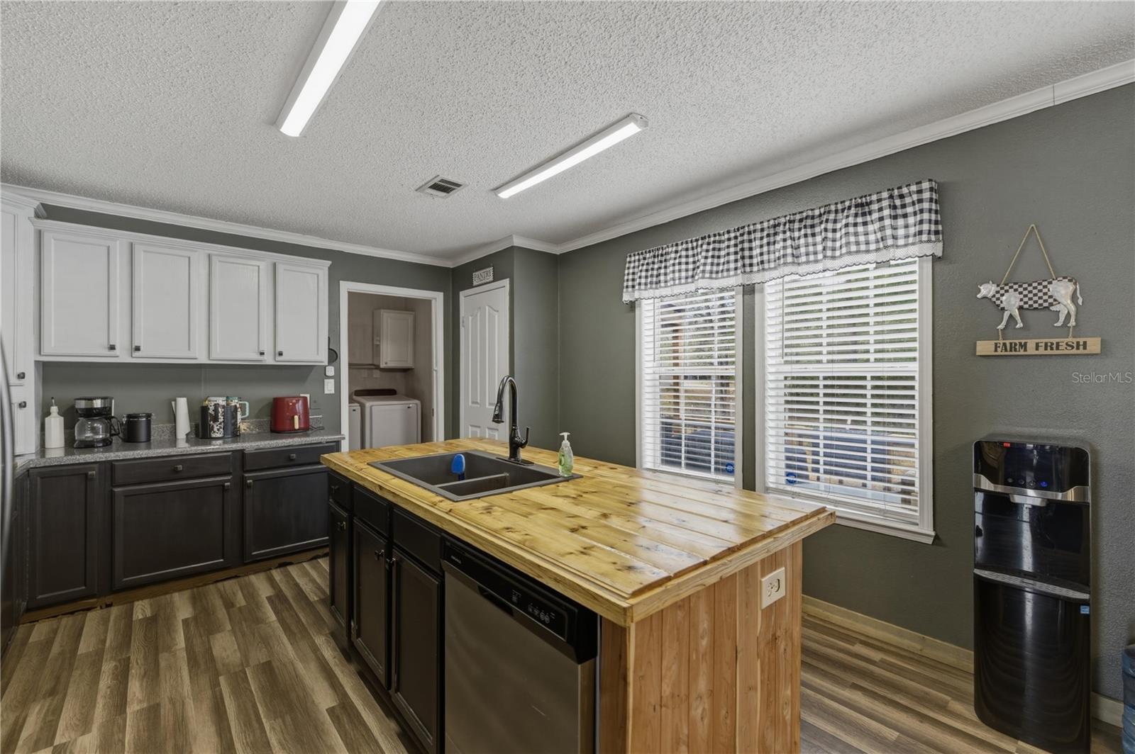 Image 5 of 19 For 12400 99th Terrace