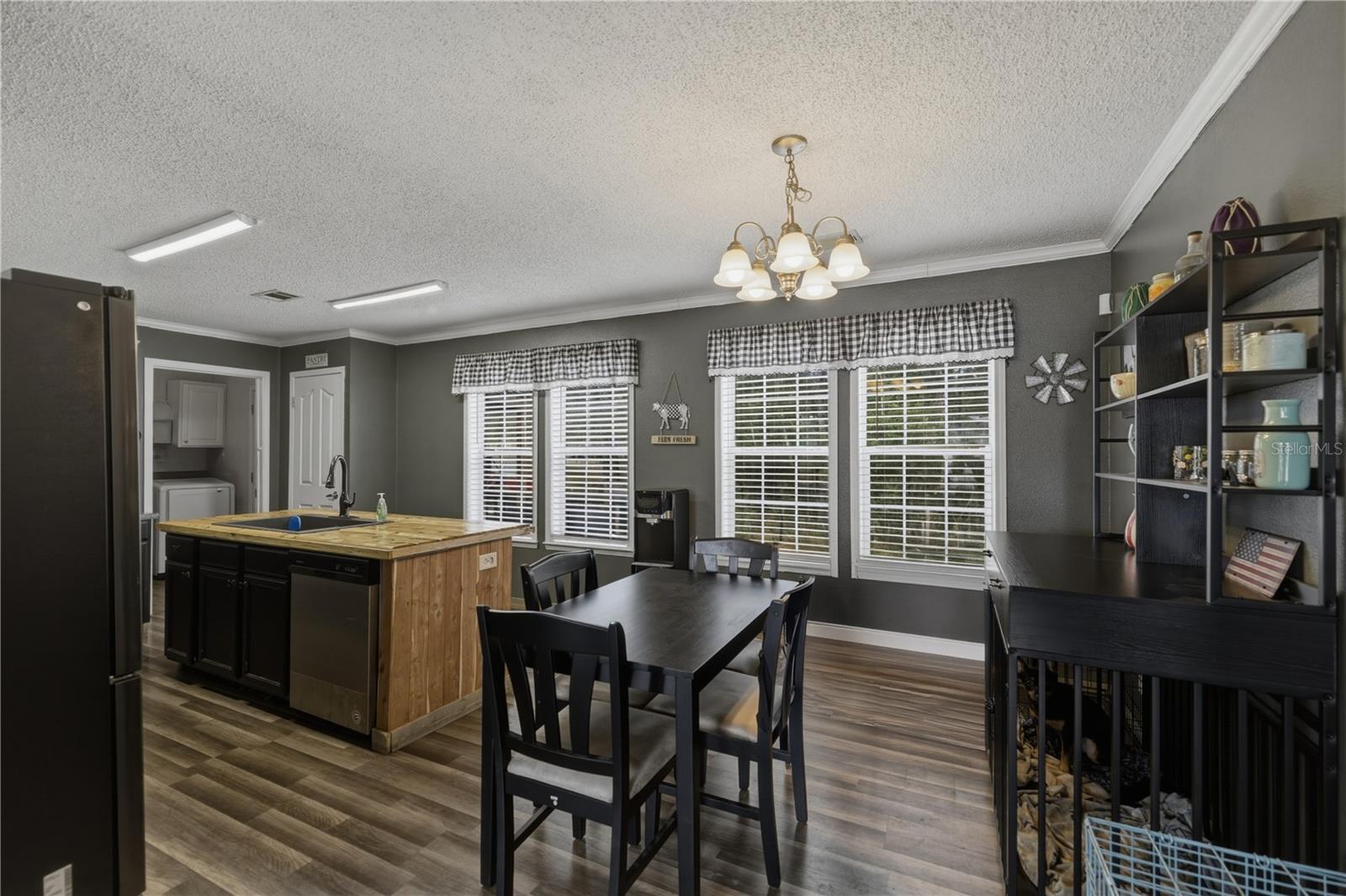 Image 6 of 19 For 12400 99th Terrace