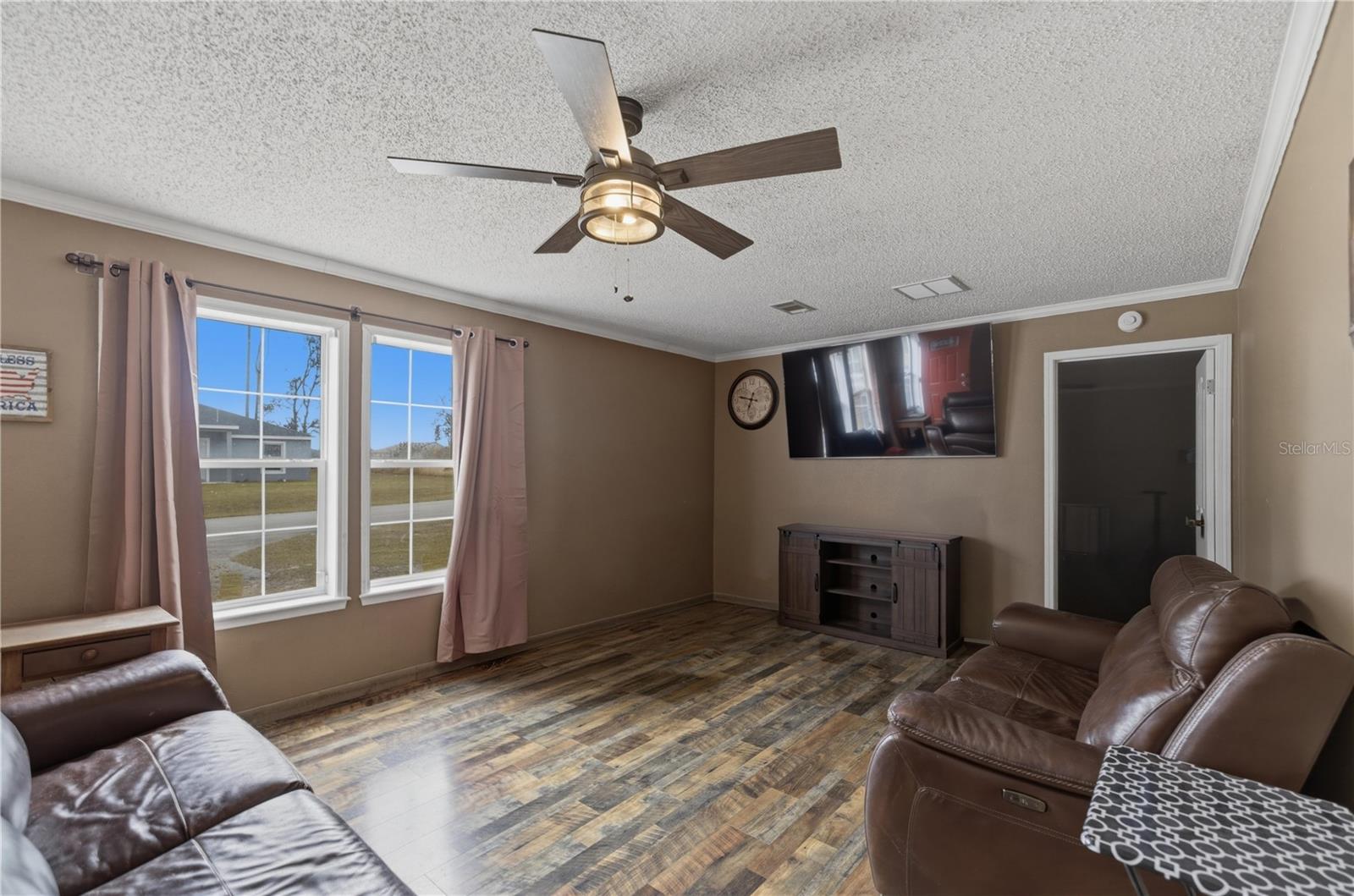 Image 8 of 19 For 12400 99th Terrace