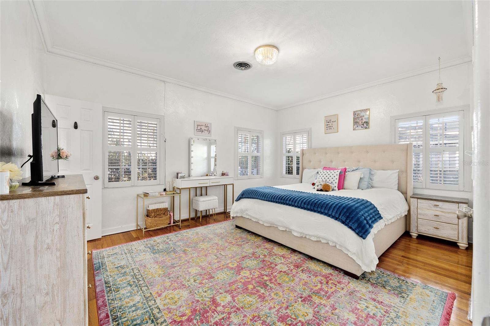 Image 22 of 71 For 1747 5th Street