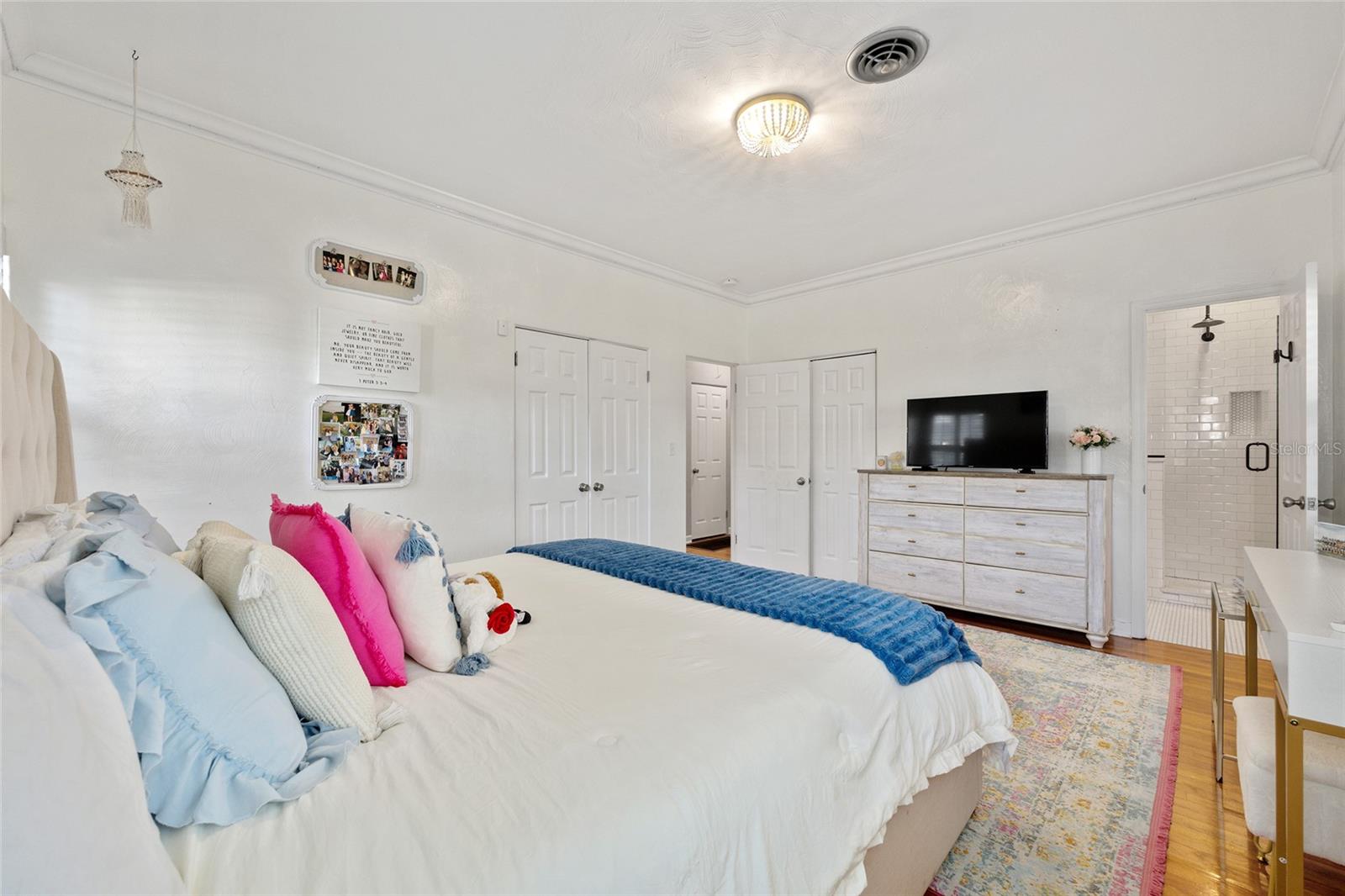 Image 23 of 71 For 1747 5th Street