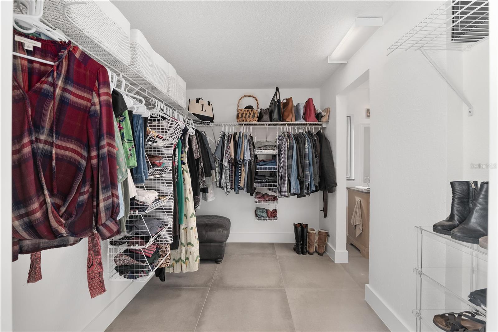 Image 34 of 88 For 12 Carry Back Road