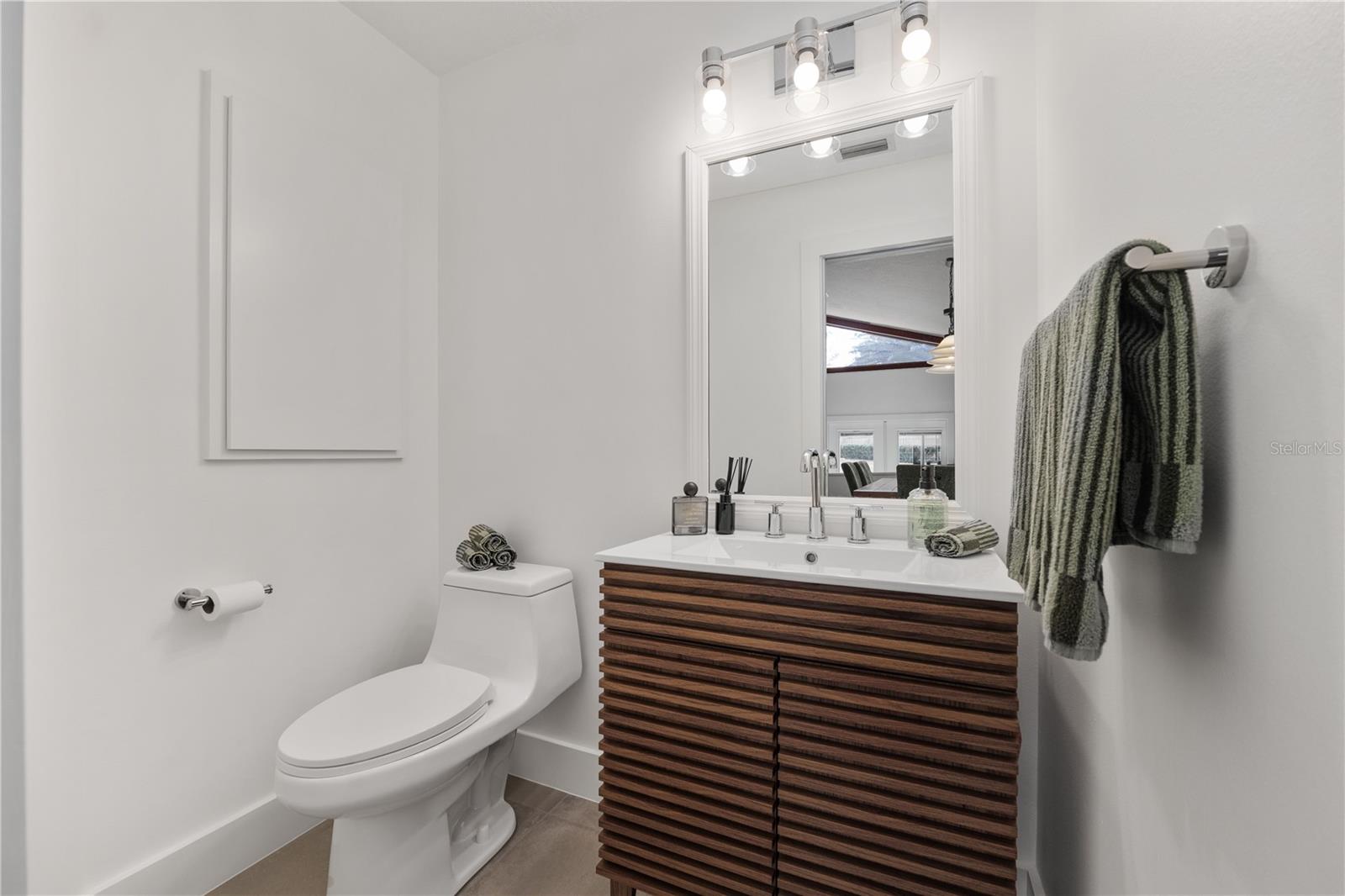 Image 35 of 88 For 12 Carry Back Road