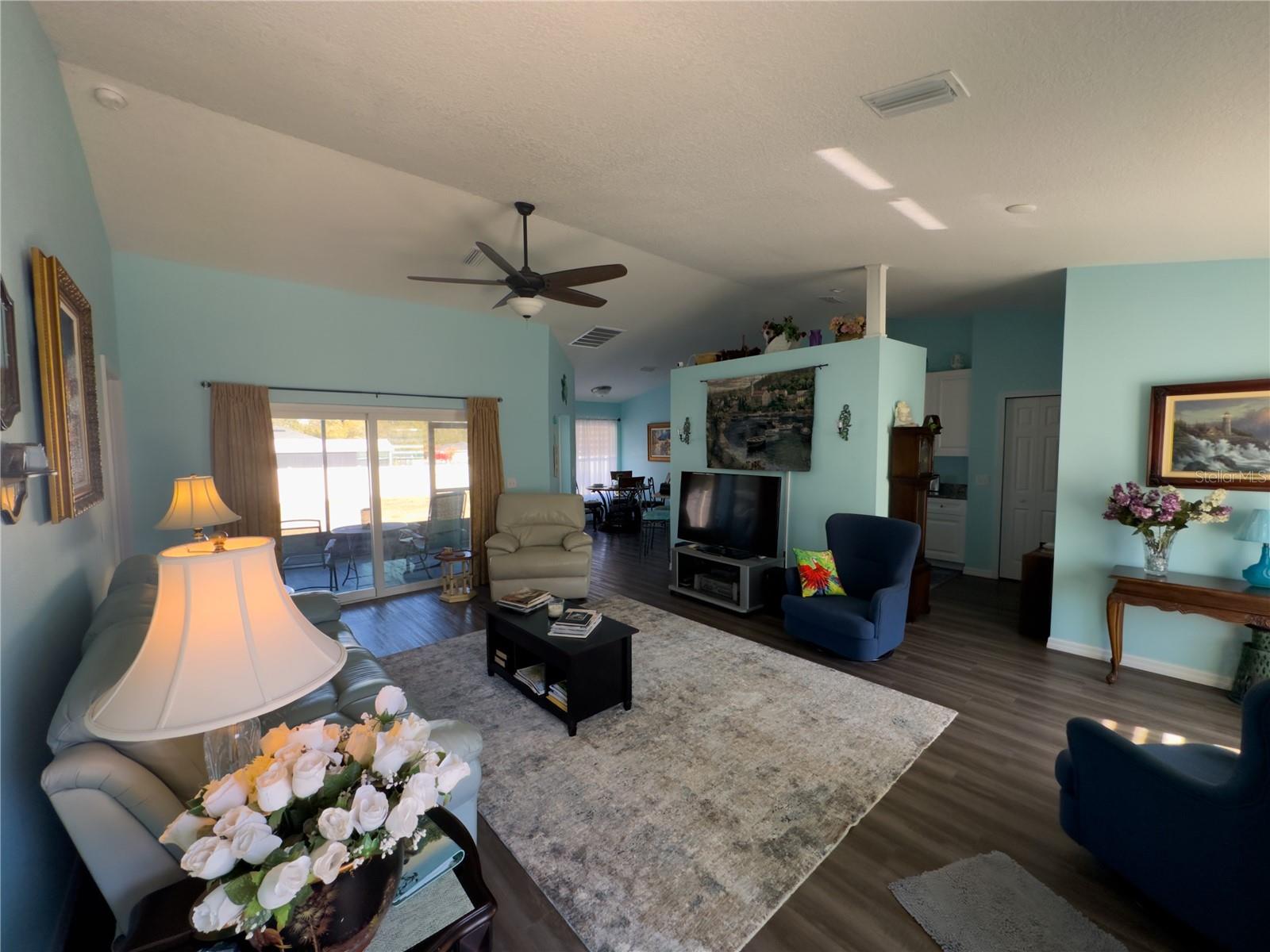 Image 2 of 20 For 4501 Ravenna Street