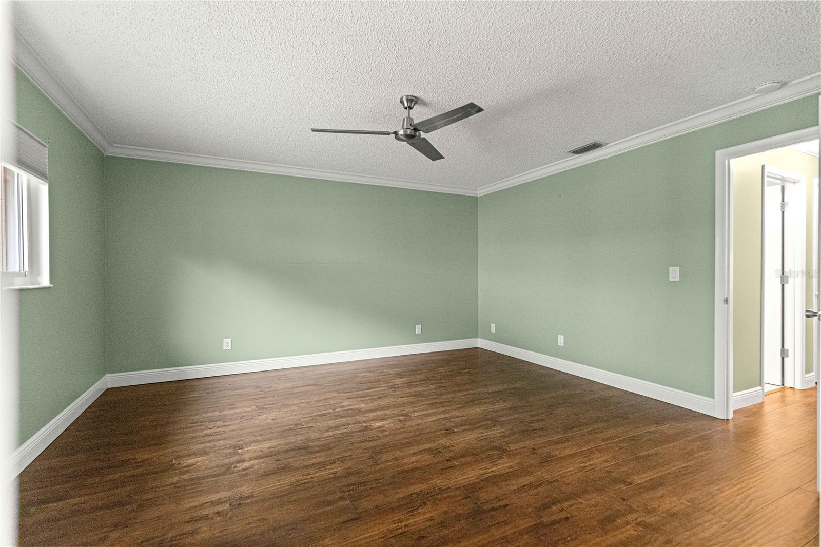 Image 19 of 34 For 8525 90th Lane D