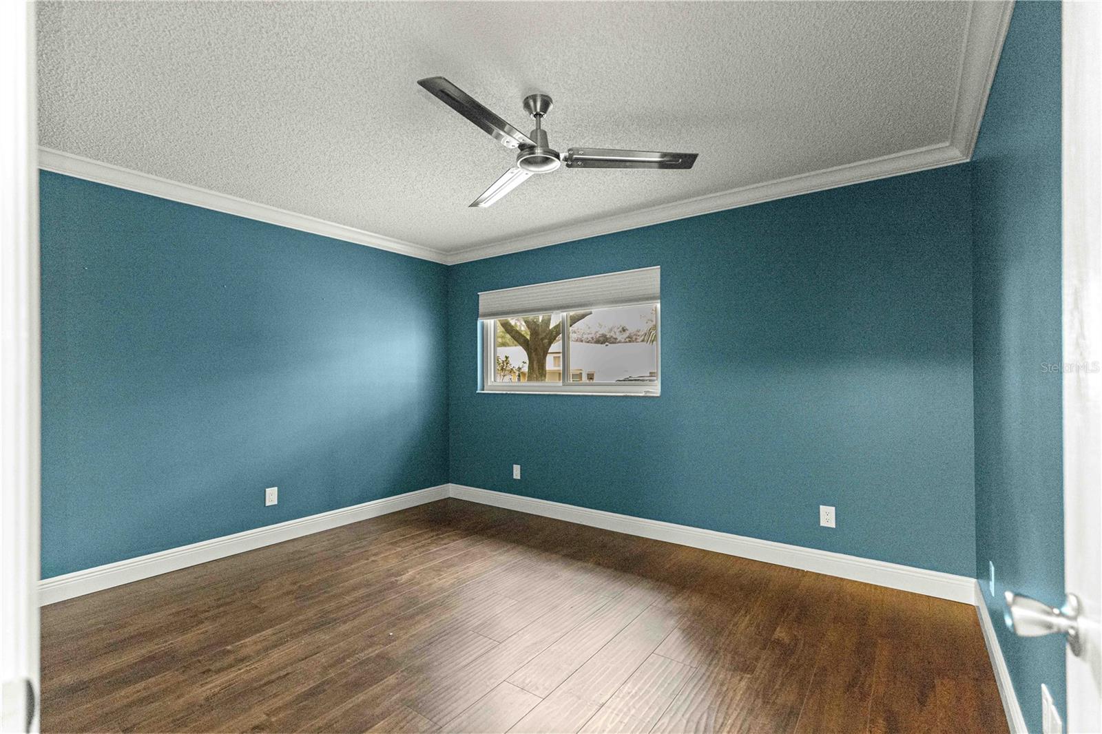 Image 23 of 34 For 8525 90th Lane D