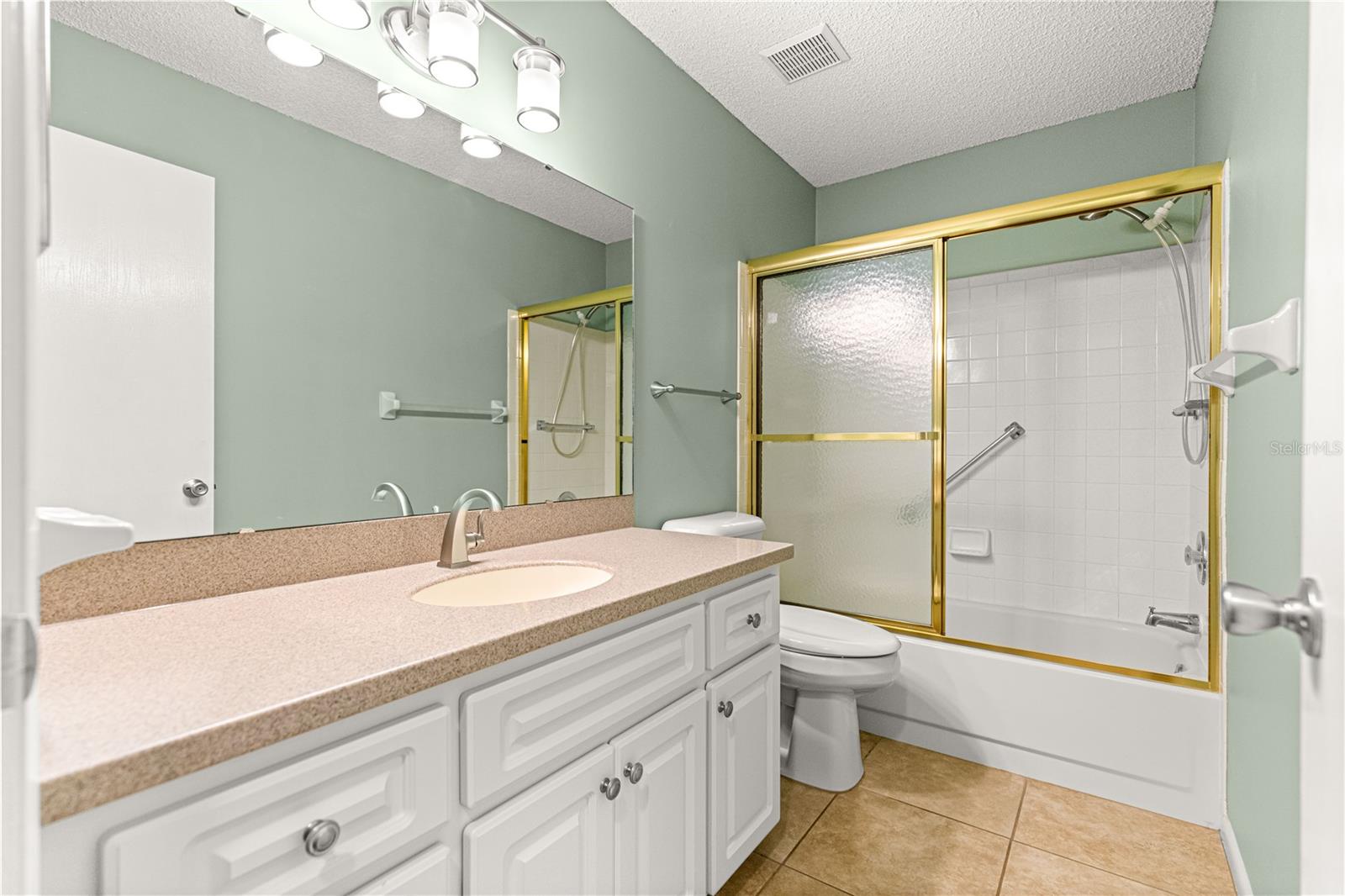 Image 25 of 34 For 8525 90th Lane D