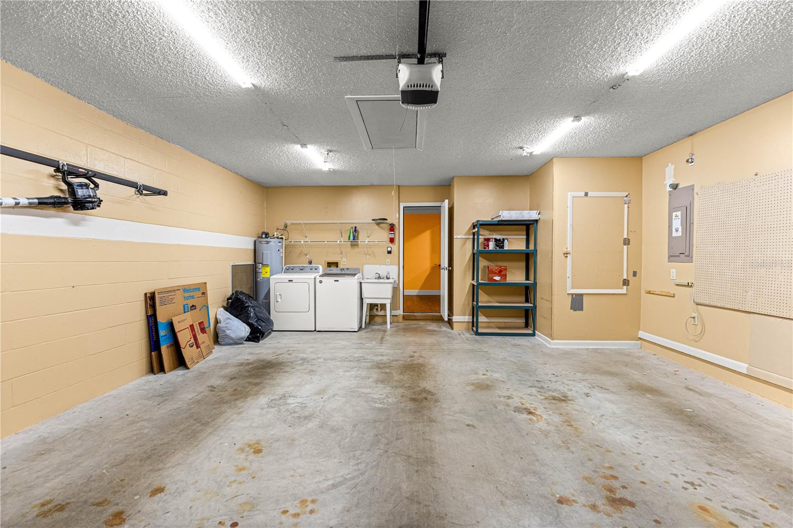 Image 27 of 34 For 8525 90th Lane D