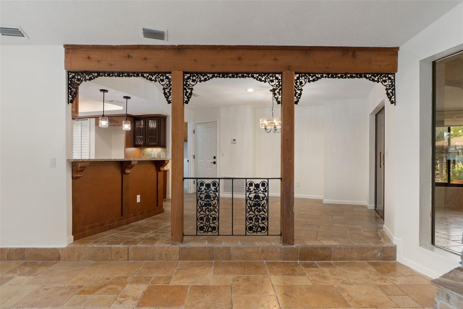 Image 10 of 48 For 239 Paradise Point Road