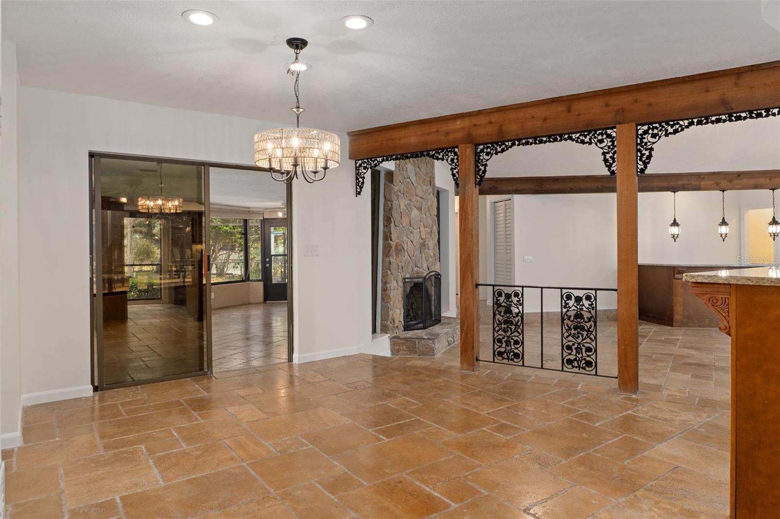 Image 12 of 48 For 239 Paradise Point Road