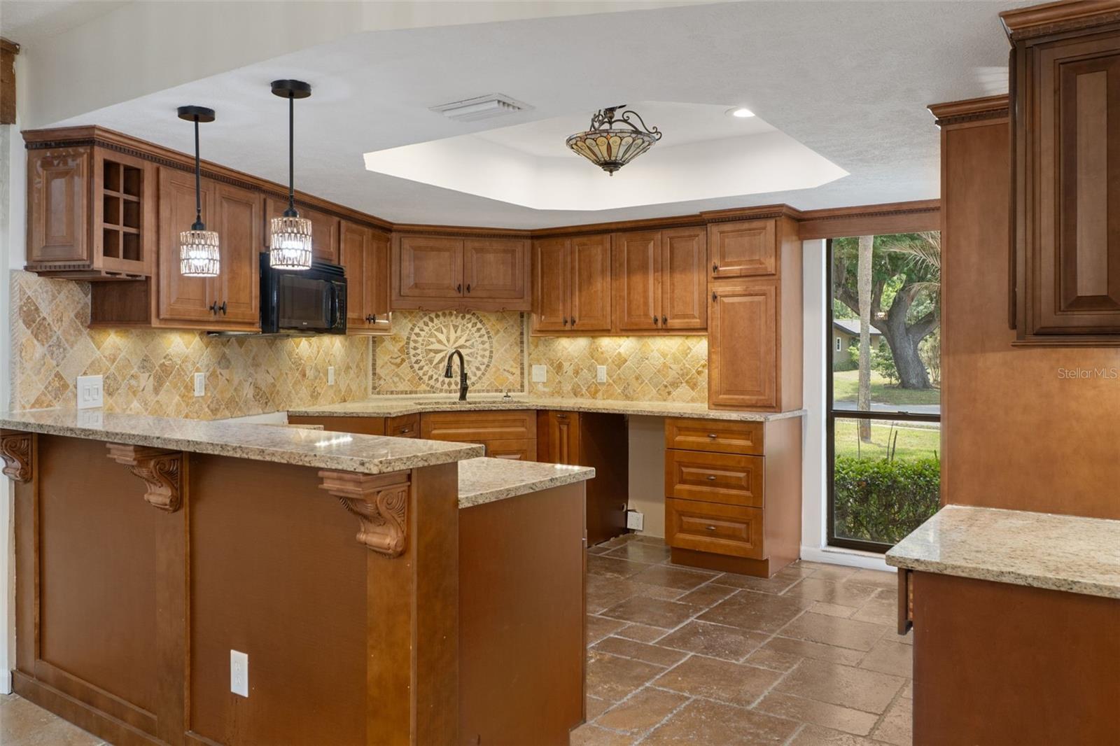 Image 13 of 48 For 239 Paradise Point Road