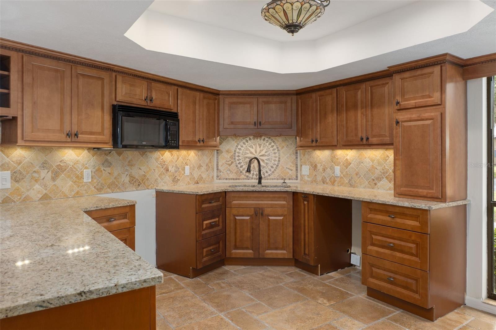 Image 14 of 48 For 239 Paradise Point Road