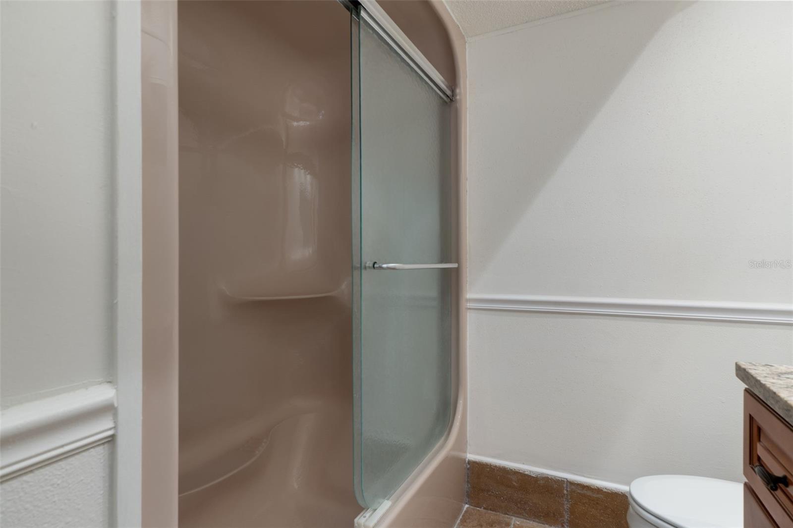 Image 21 of 48 For 239 Paradise Point Road