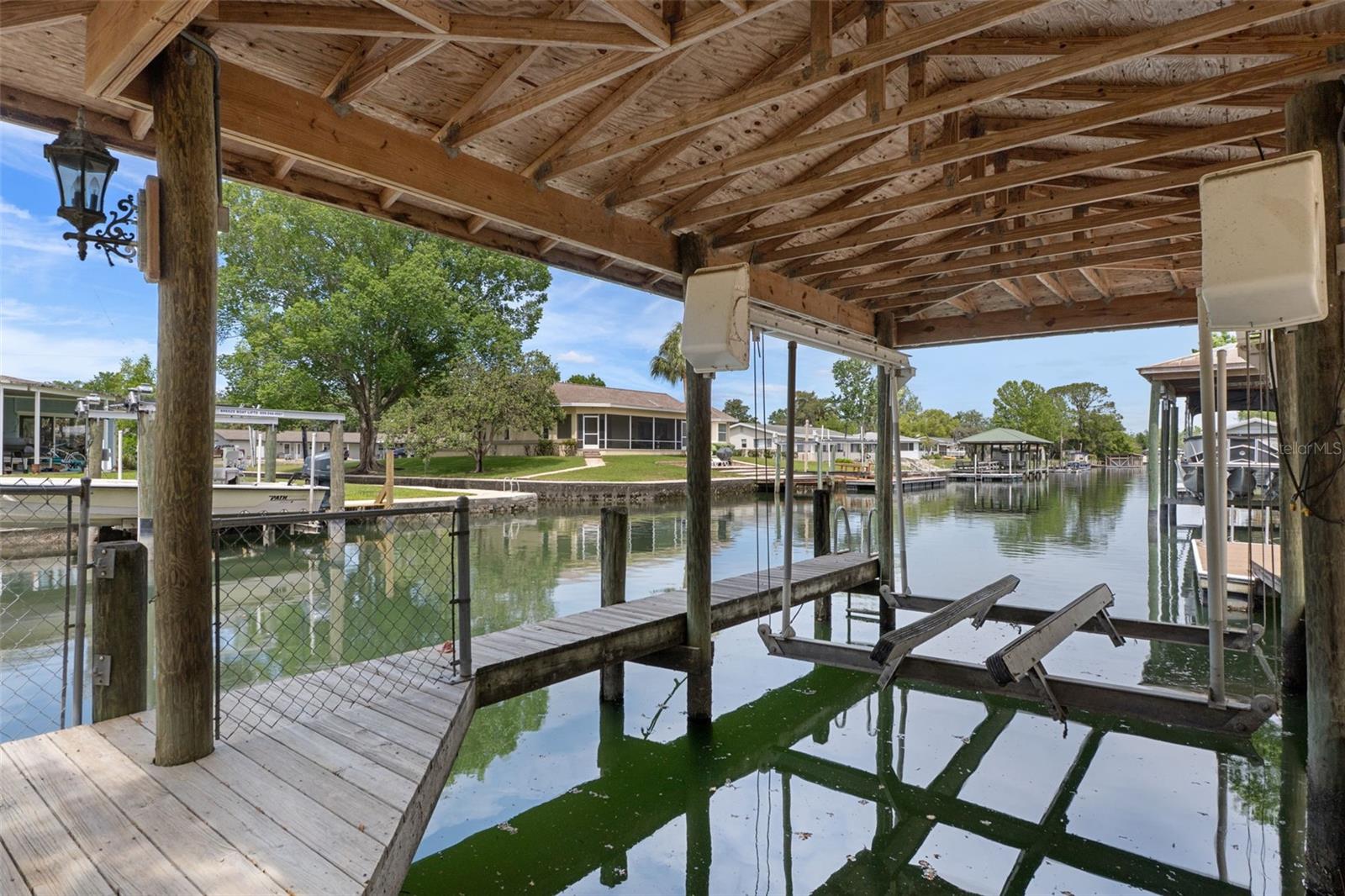 Image 39 of 48 For 239 Paradise Point Road