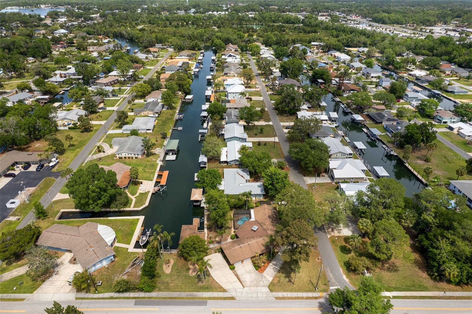 Image 43 of 48 For 239 Paradise Point Road