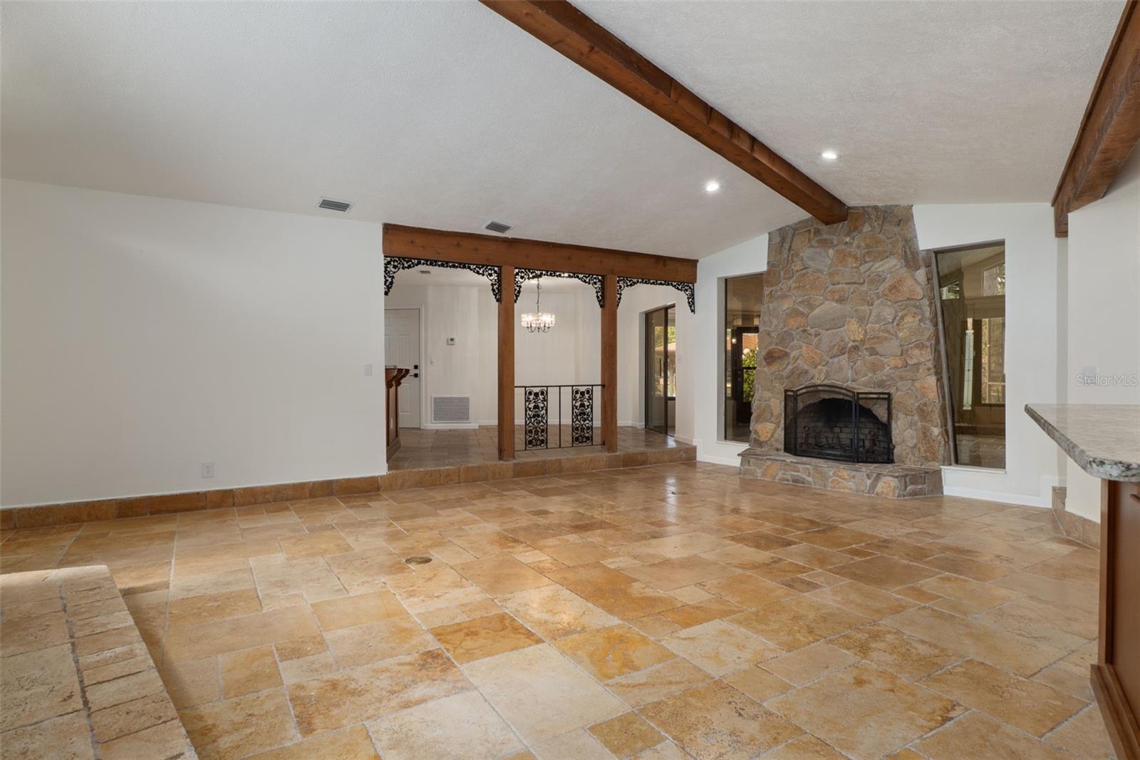 Image 8 of 48 For 239 Paradise Point Road