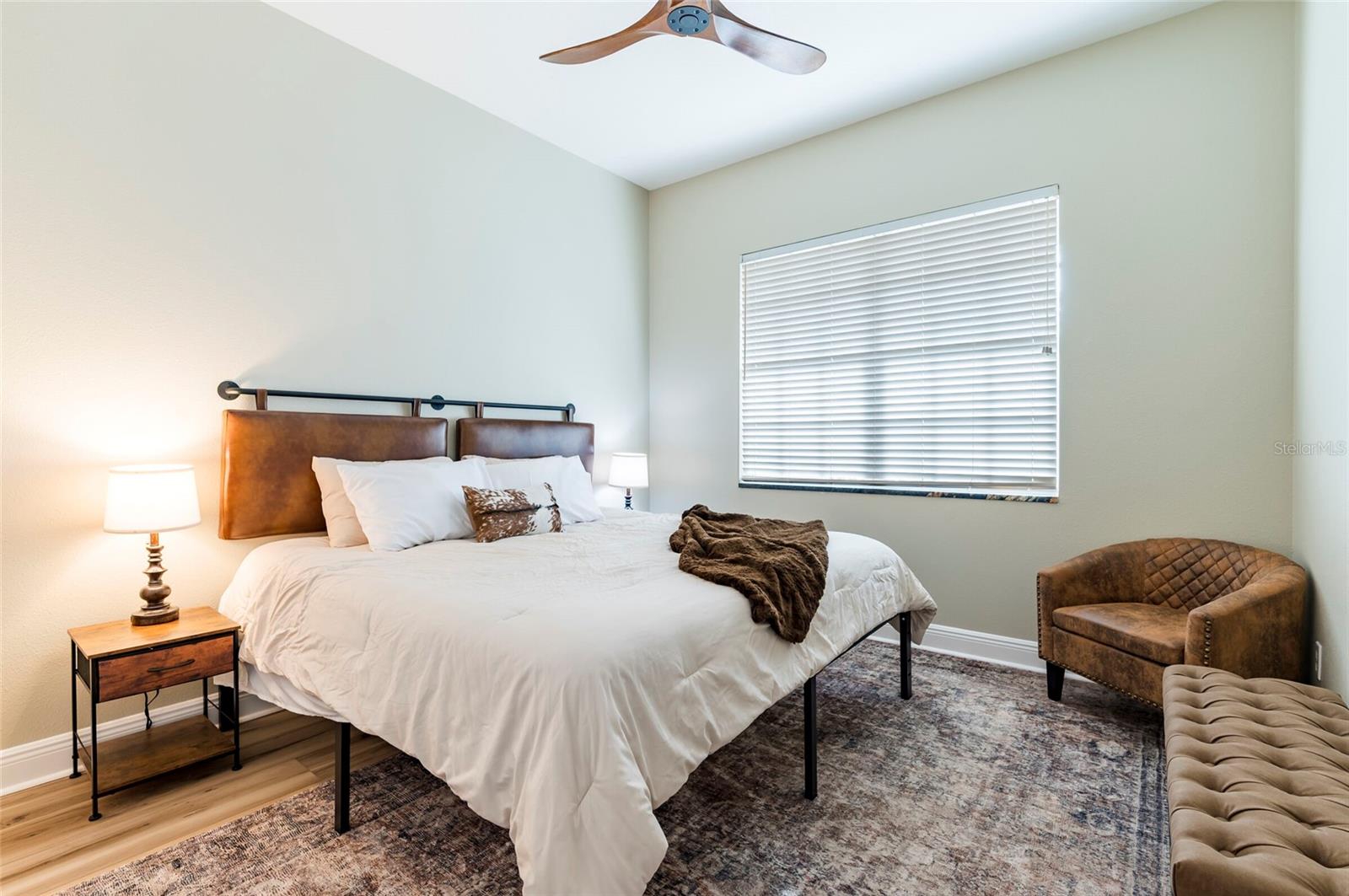 Listing photo id 19 for 6815 Dali Avenue F203