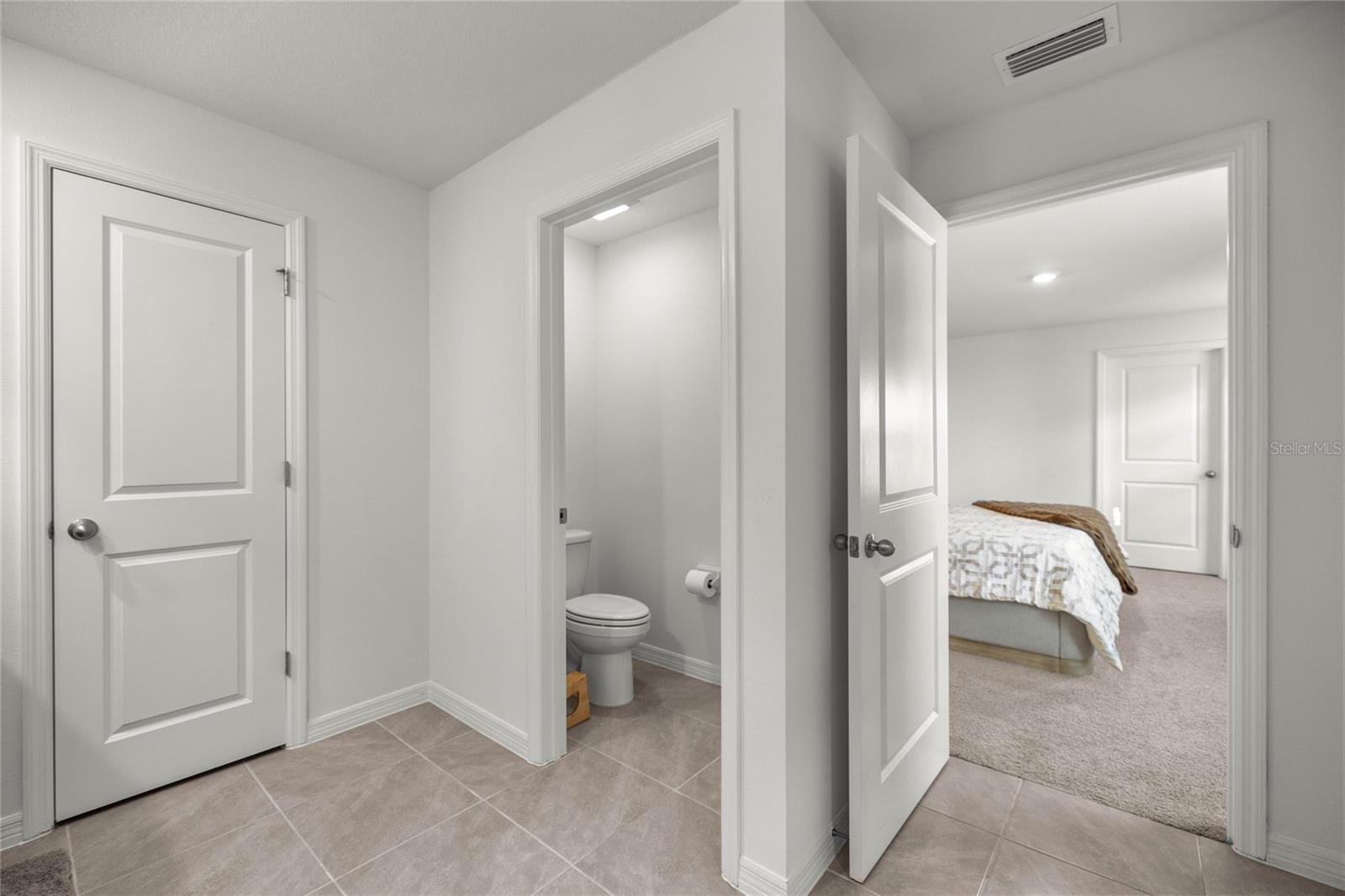 Image 21 of 43 For 8740 45th Court