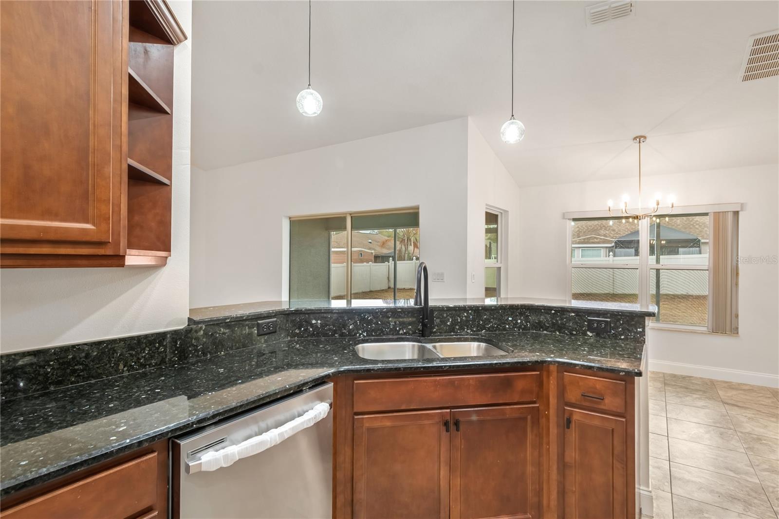 Image 18 of 58 For 8511 158th Place