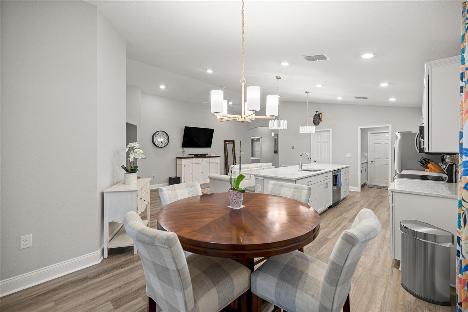 Image 12 of 31 For 7564 107th Lane