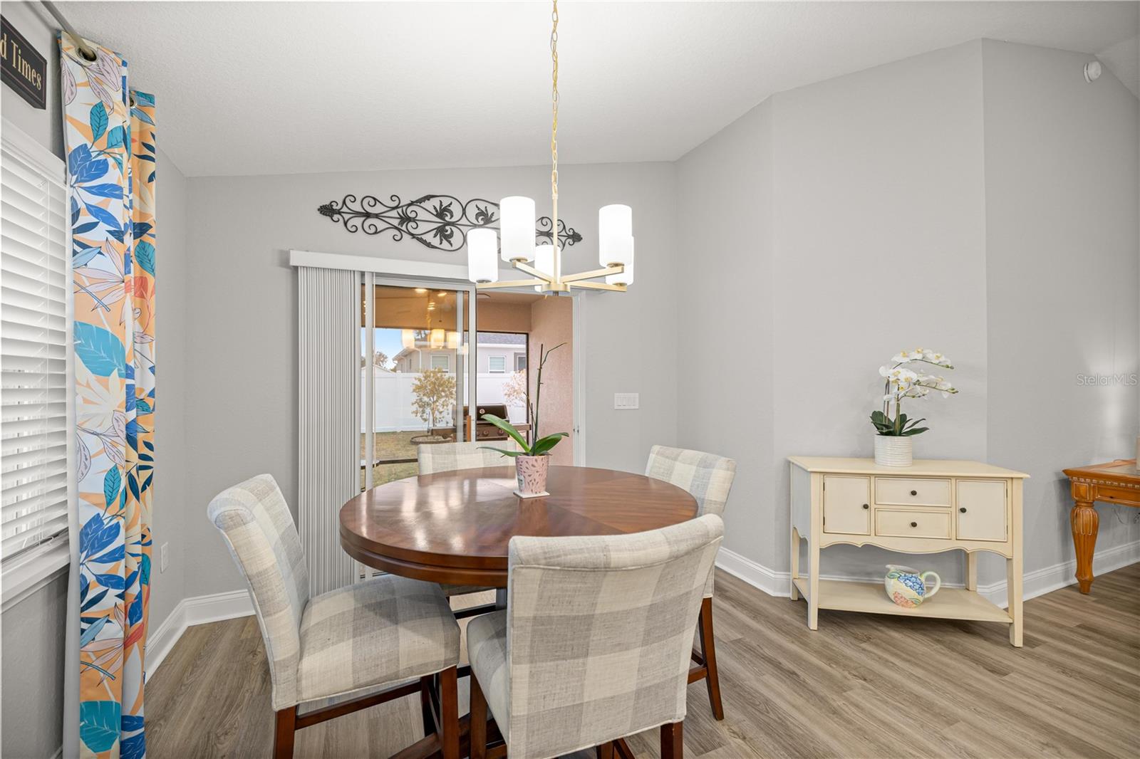 Image 13 of 31 For 7564 107th Lane