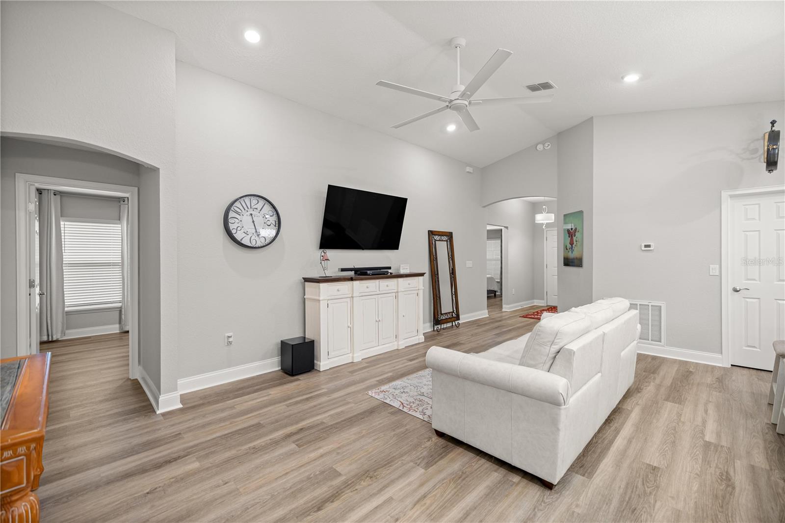 Image 7 of 31 For 7564 107th Lane