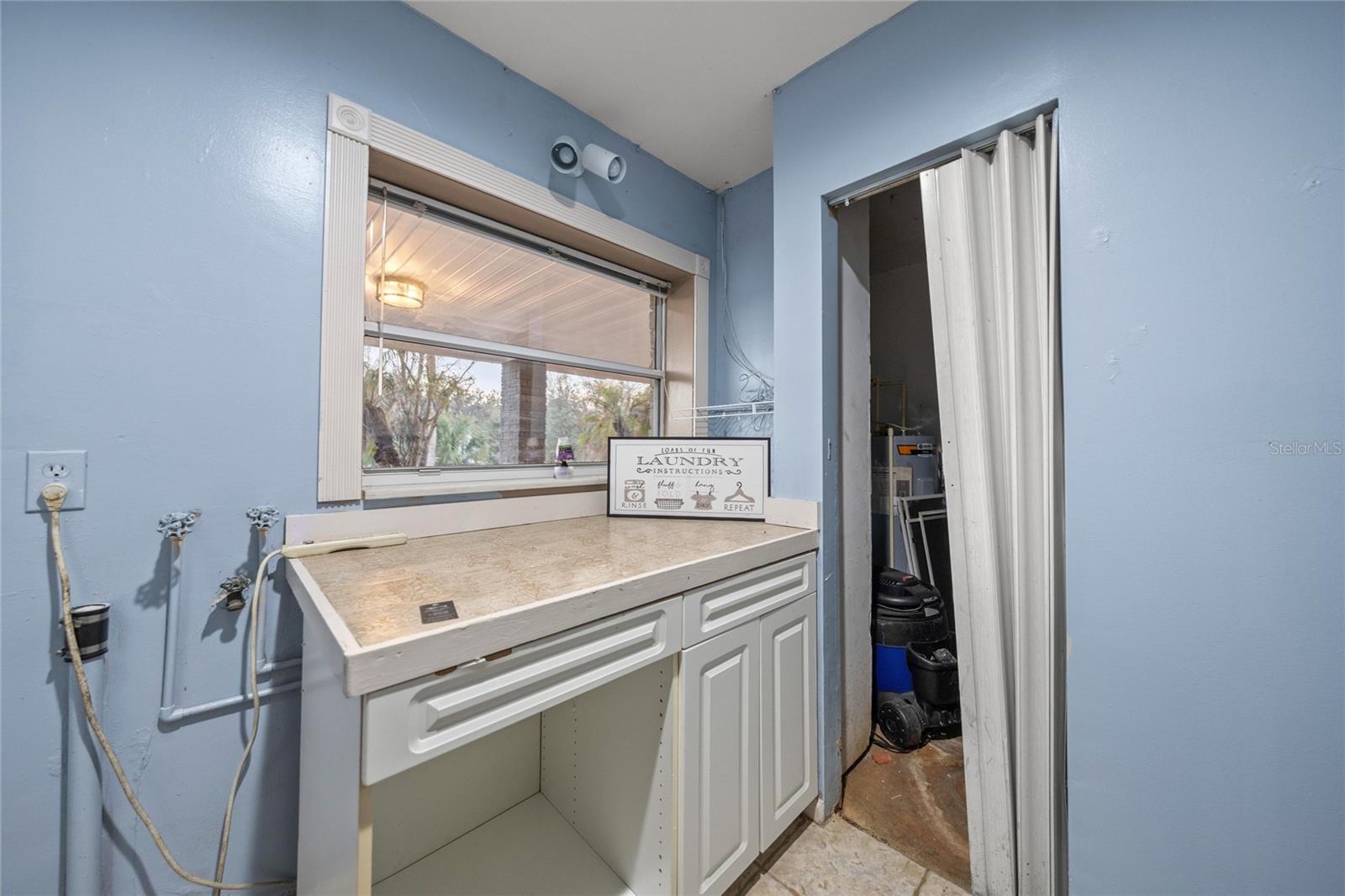 Image 42 of 86 For 2401 26th Street