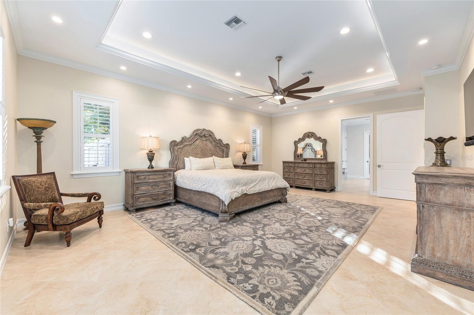 Image 18 of 61 For 10170 202nd Circle