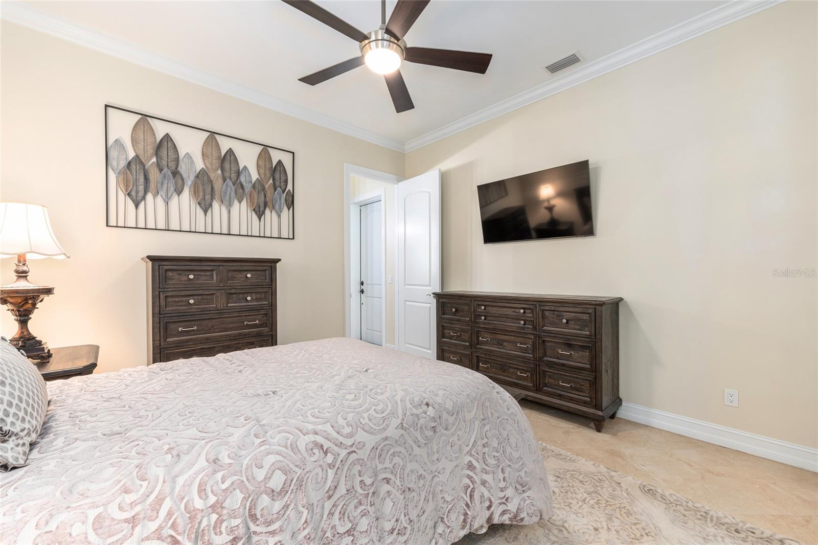 Image 29 of 61 For 10170 202nd Circle