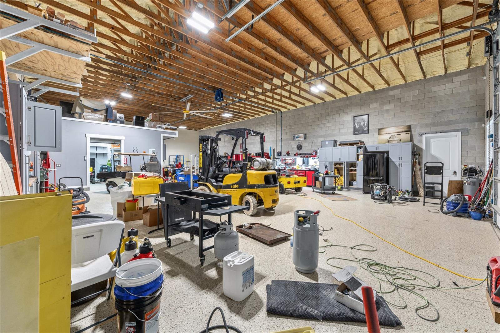 Image 54 of 61 For 10170 202nd Circle