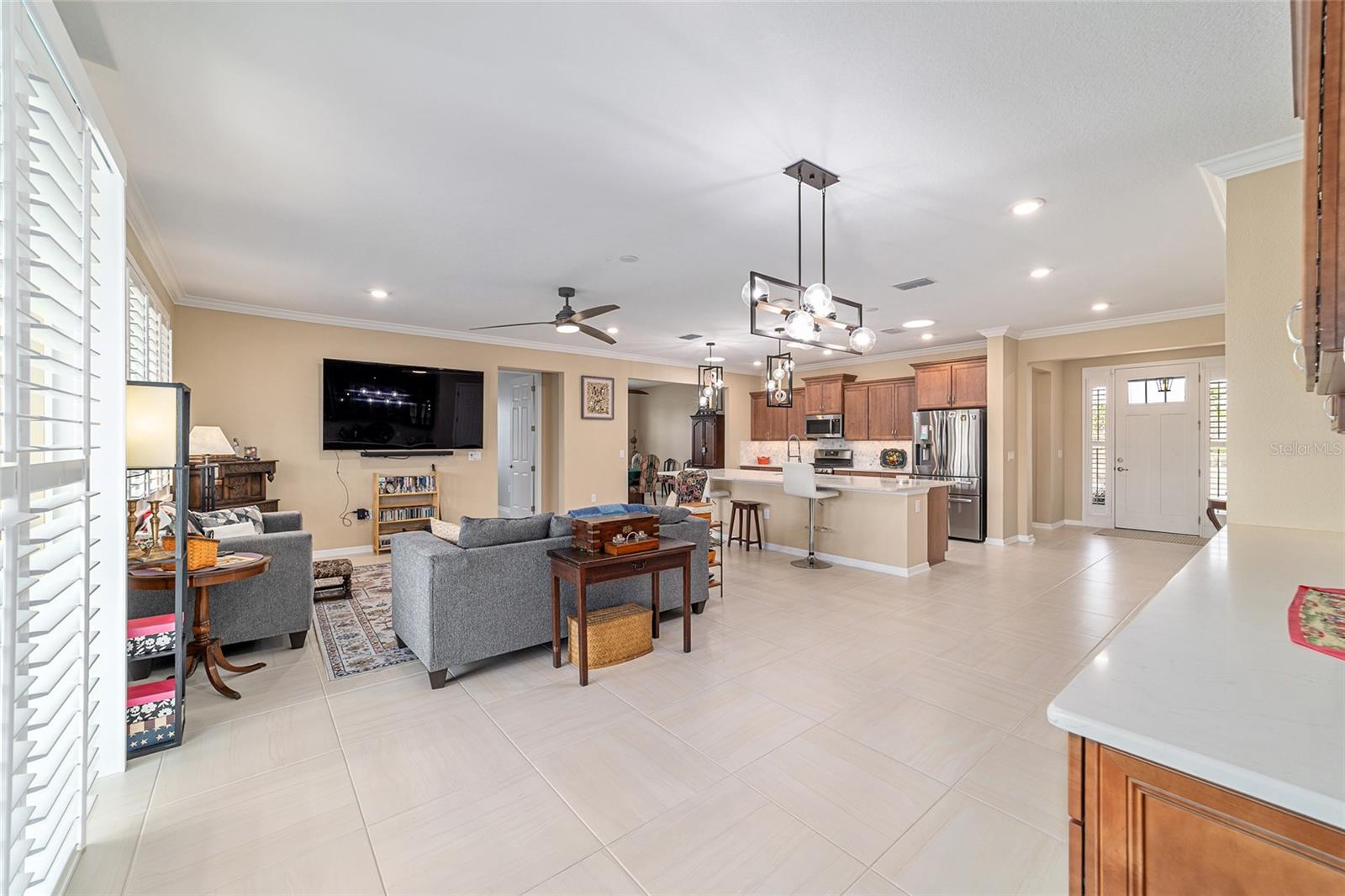 Image 14 of 85 For 9262 102nd Avenue Road