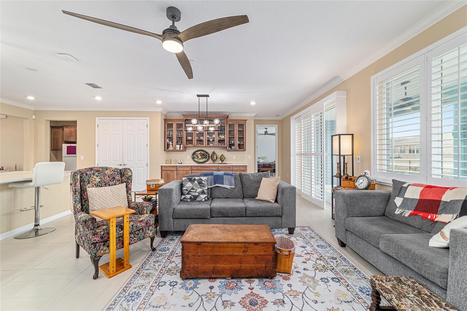 Image 18 of 85 For 9262 102nd Avenue Road